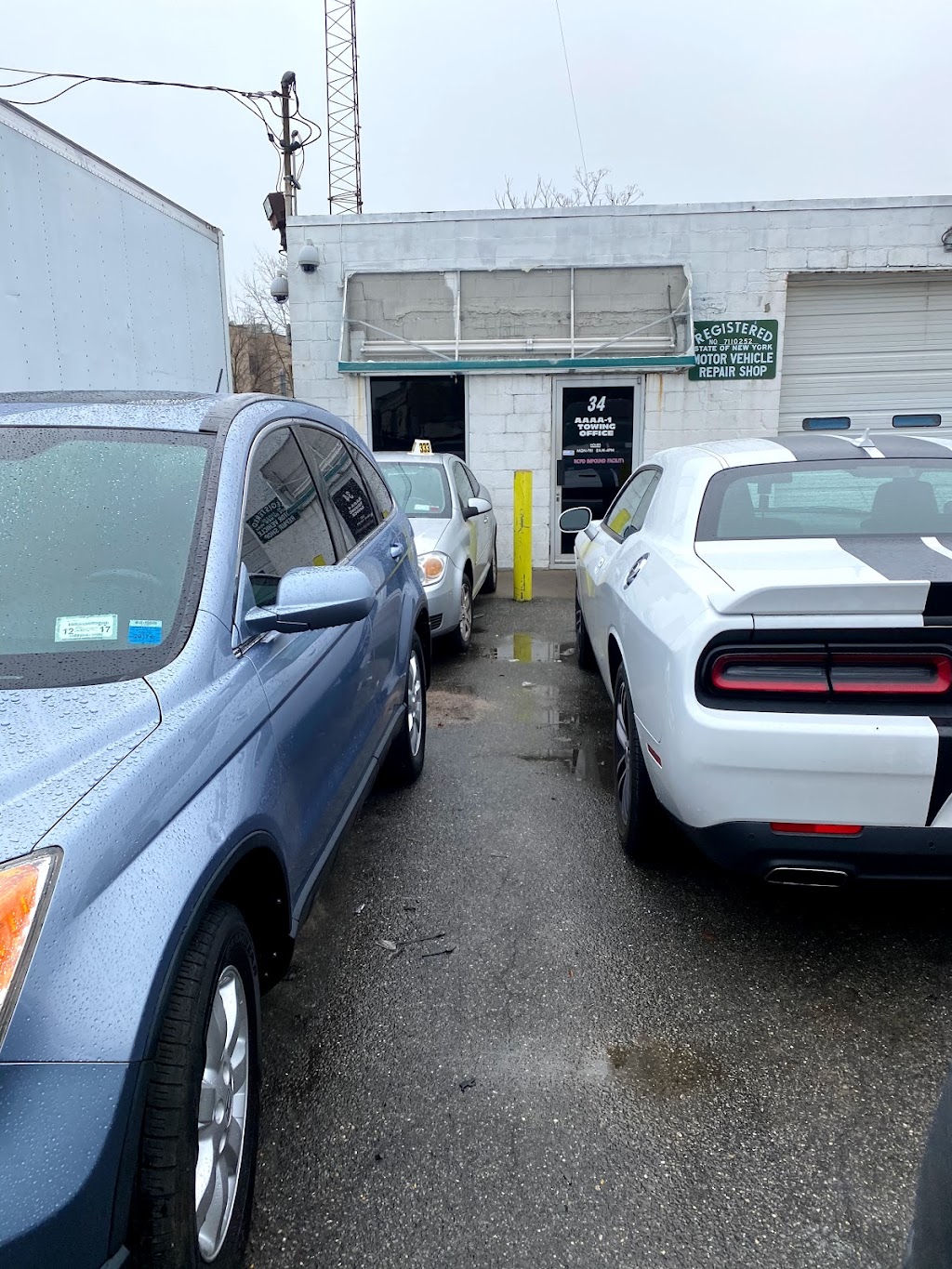 AAAA-1 TOWING | 34 Charlotte Ave, Hicksville, NY 11801, USA | Phone: (516) 433-1011