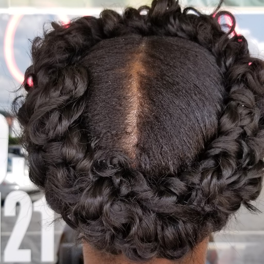 TANTI African Hair Braiding | 5436 Riverdale Rd suite i, College Park, GA 30349, USA | Phone: (678) 519-1188