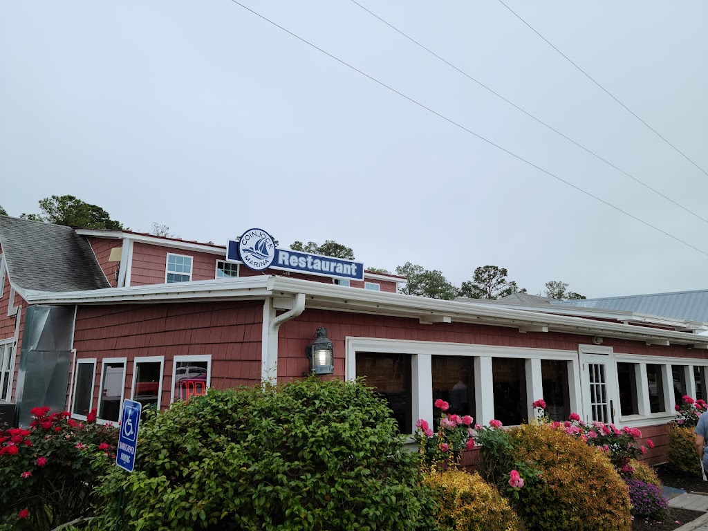 Coinjock Marina Restaurant | 321 Waterlily Rd, Coinjock, NC 27923 | Phone: (252) 453-3271 ext. 2