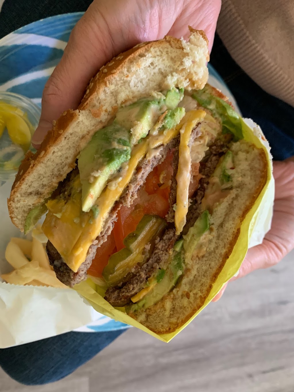 Troys Best Burgers Drive - In | 720 N Hacienda Blvd, La Puente, CA 91744, USA | Phone: (626) 330-3659