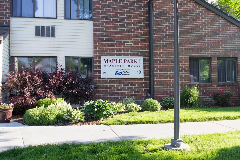 Maple Park Apartments | 3524 2nd Ave, Council Bluffs, IA 51501, USA | Phone: (712) 322-8977