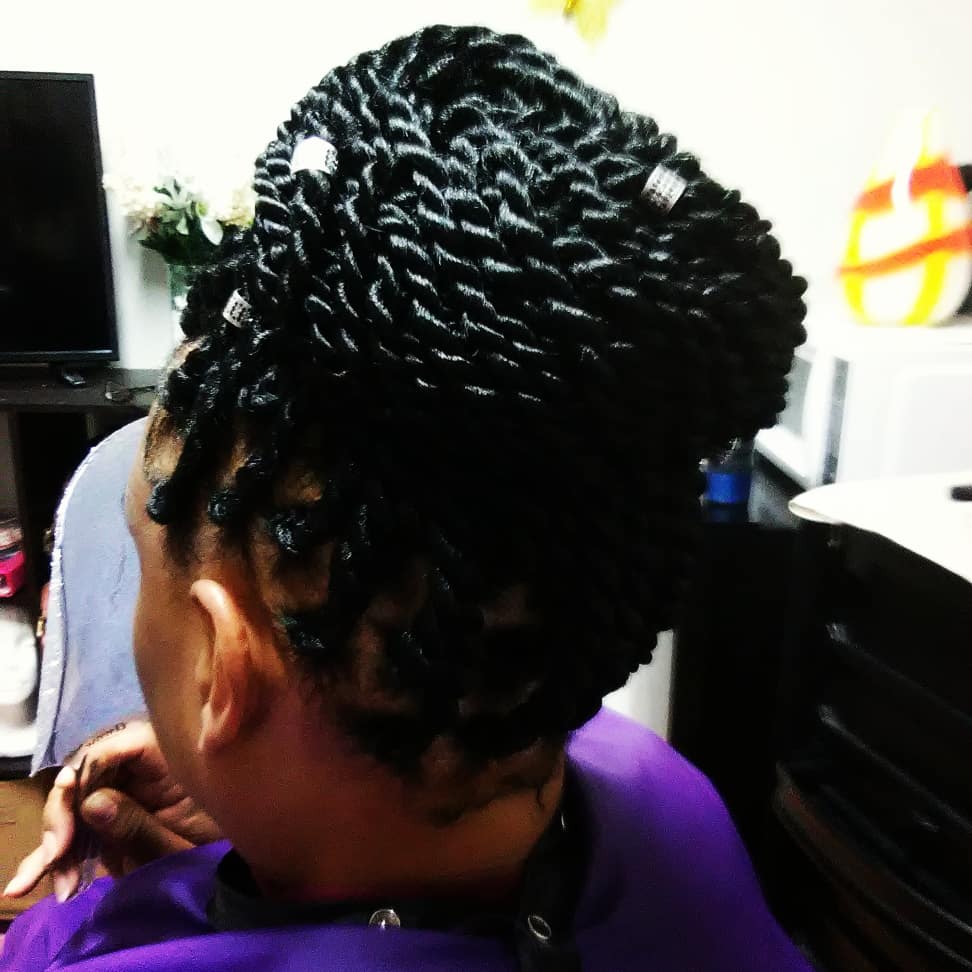 Akwaba african braid and weave | 16060 Oak Park Ave, Tinley Park, IL 60477, USA | Phone: (708) 654-5324