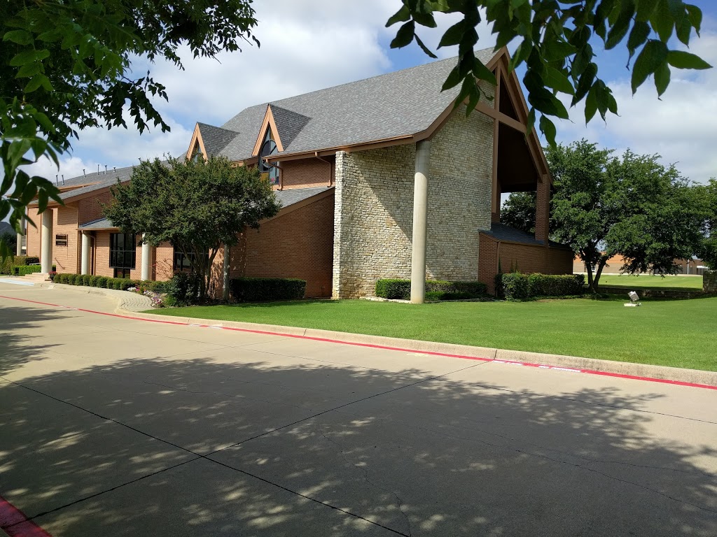 Hackberry Creek Church | 2000 Kinwest Pkwy, Irving, TX 75063, USA | Phone: (972) 869-3920