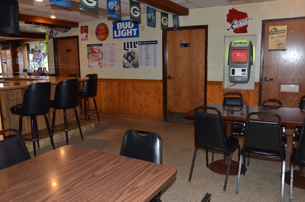 Hooterville Inn | 10992 Division St, Blue Mounds, WI 53517, USA | Phone: (608) 437-5444