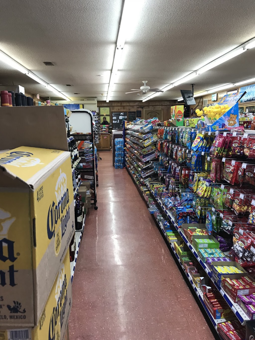 Daniels Grocery | 2355 Pilgrim Mill Rd, Cumming, GA 30041, USA | Phone: (770) 887-7052