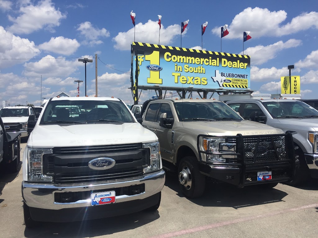 Bluebonnet Commercial Truck Center | 1879 S Business IH 35, New Braunfels, TX 78130, USA | Phone: (830) 626-5477