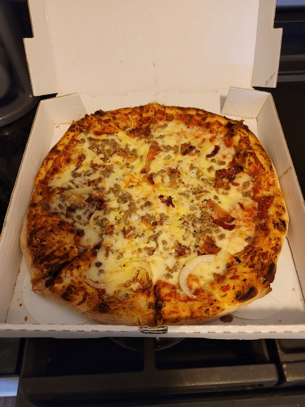 Dan Os Pizza | 3477 New Town Blvd, St Charles, MO 63301, USA | Phone: (636) 724-3266