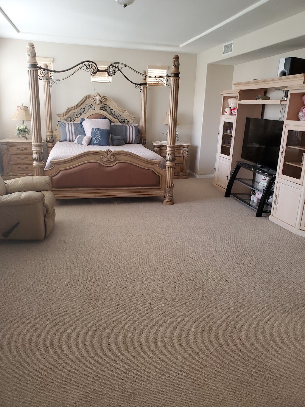 Angels Carpet Cleaning | 25719 Rosebay Ct, Moreno Valley, CA 92553, USA | Phone: (951) 519-4141