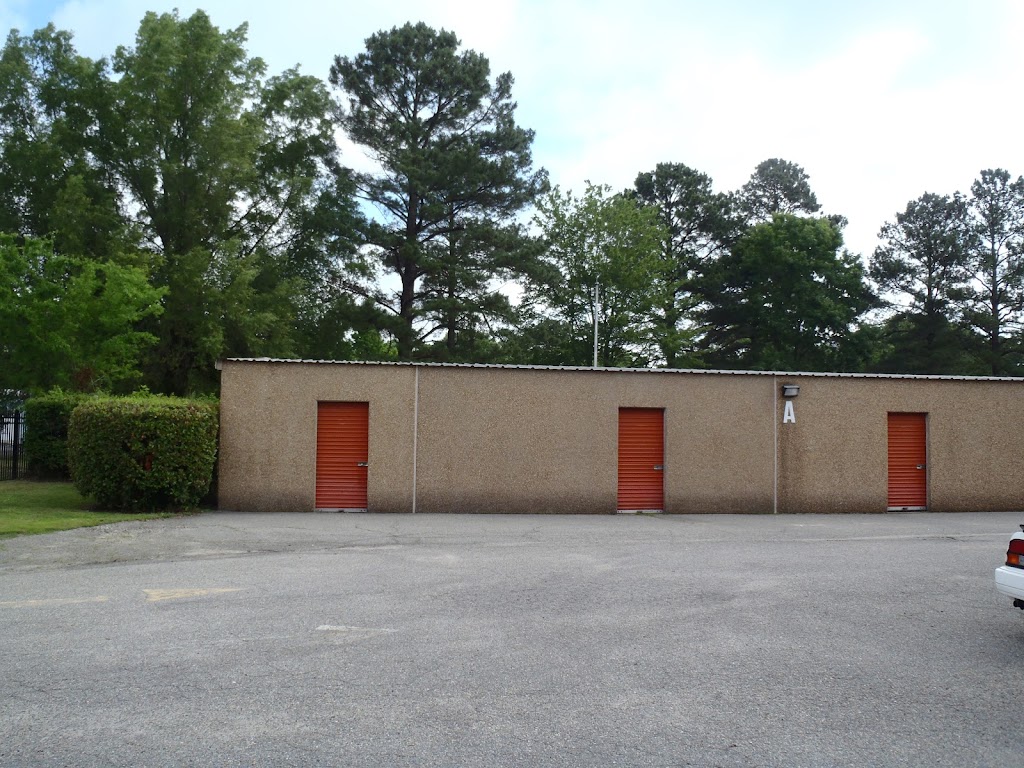 Denbigh Self Storage | 15458 Warwick Blvd, Newport News, VA 23608, USA | Phone: (757) 875-0800