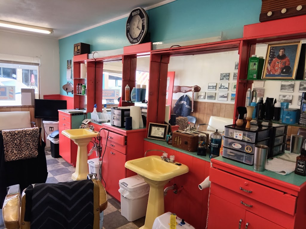 Rockport Barber Shop | 514 S Austin St, Rockport, TX 78382, USA | Phone: (281) 857-0602