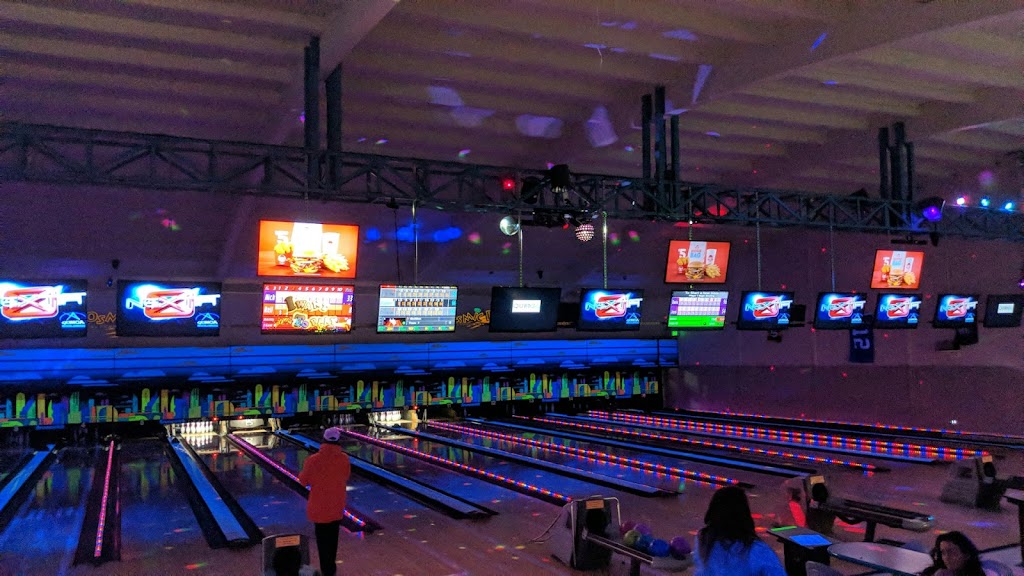 Spin Alley Bowling Center | 1430 NW Richmond Beach Rd, Shoreline, WA 98177, USA | Phone: (206) 533-2345