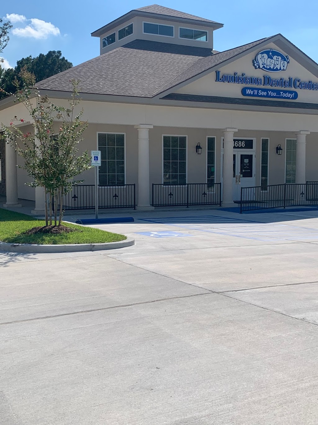 Louisiana Dental Center - Raceland | 4690 LA-1, Raceland, LA 70394 | Phone: (985) 537-1993