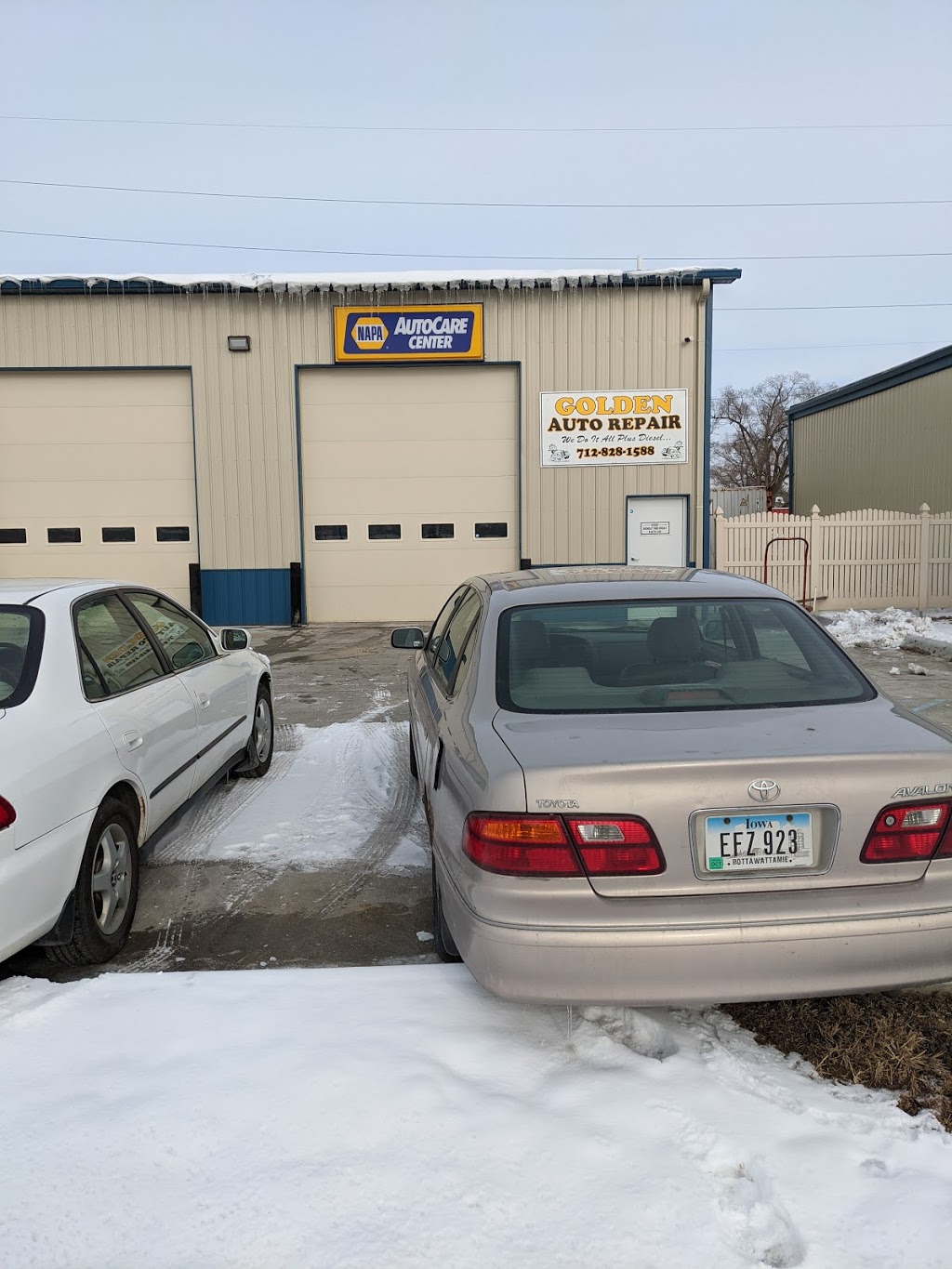 Golden Auto Repair | 2740 9th Ave, Council Bluffs, IA 51501, USA | Phone: (712) 828-1588