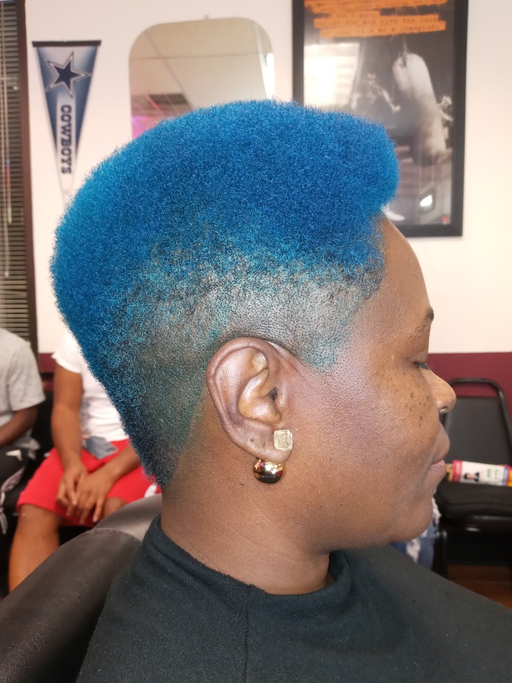 Boss Cuts By Don Jones | 1601 E Lamar Blvd #103-D, Arlington, TX 76011, USA | Phone: (817) 852-5407