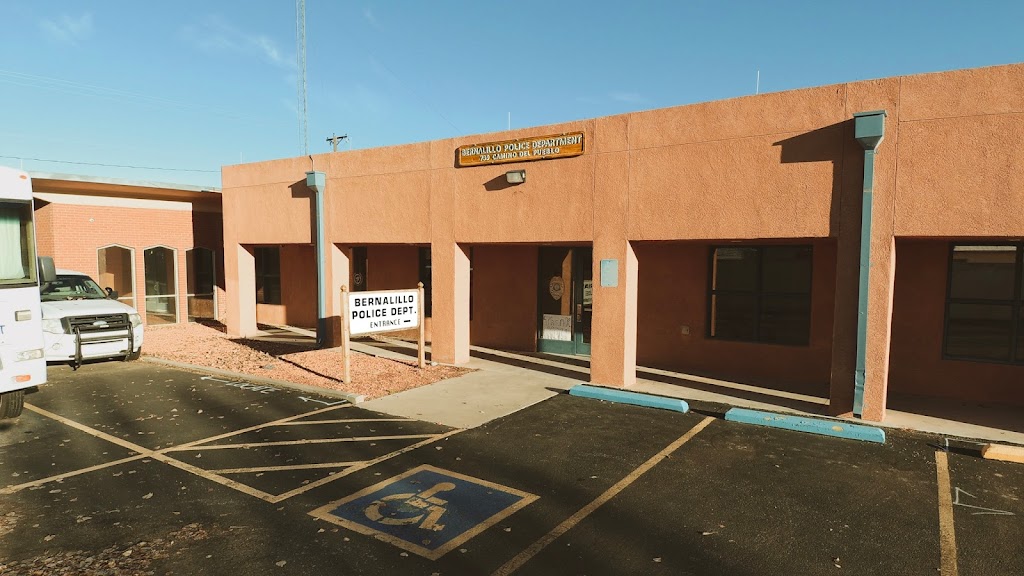 Bernalillo Police Department | 739 Camino Del Pueblo, Bernalillo, NM 87004, USA | Phone: (505) 891-7226