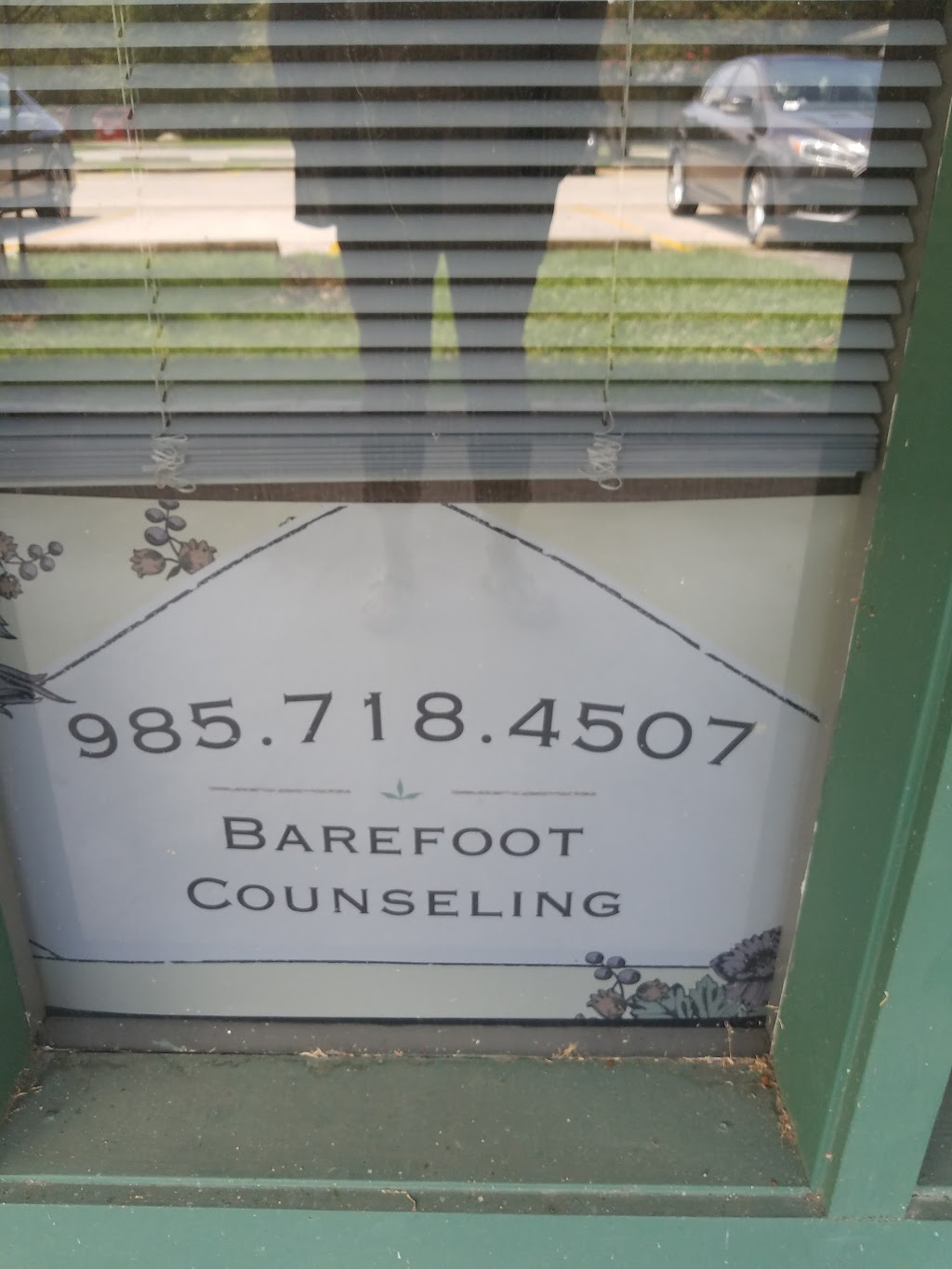 Barefoot Counseling LLC | 400 Mariners Plaza Dr #408F, Mandeville, LA 70448, USA | Phone: (985) 718-4507