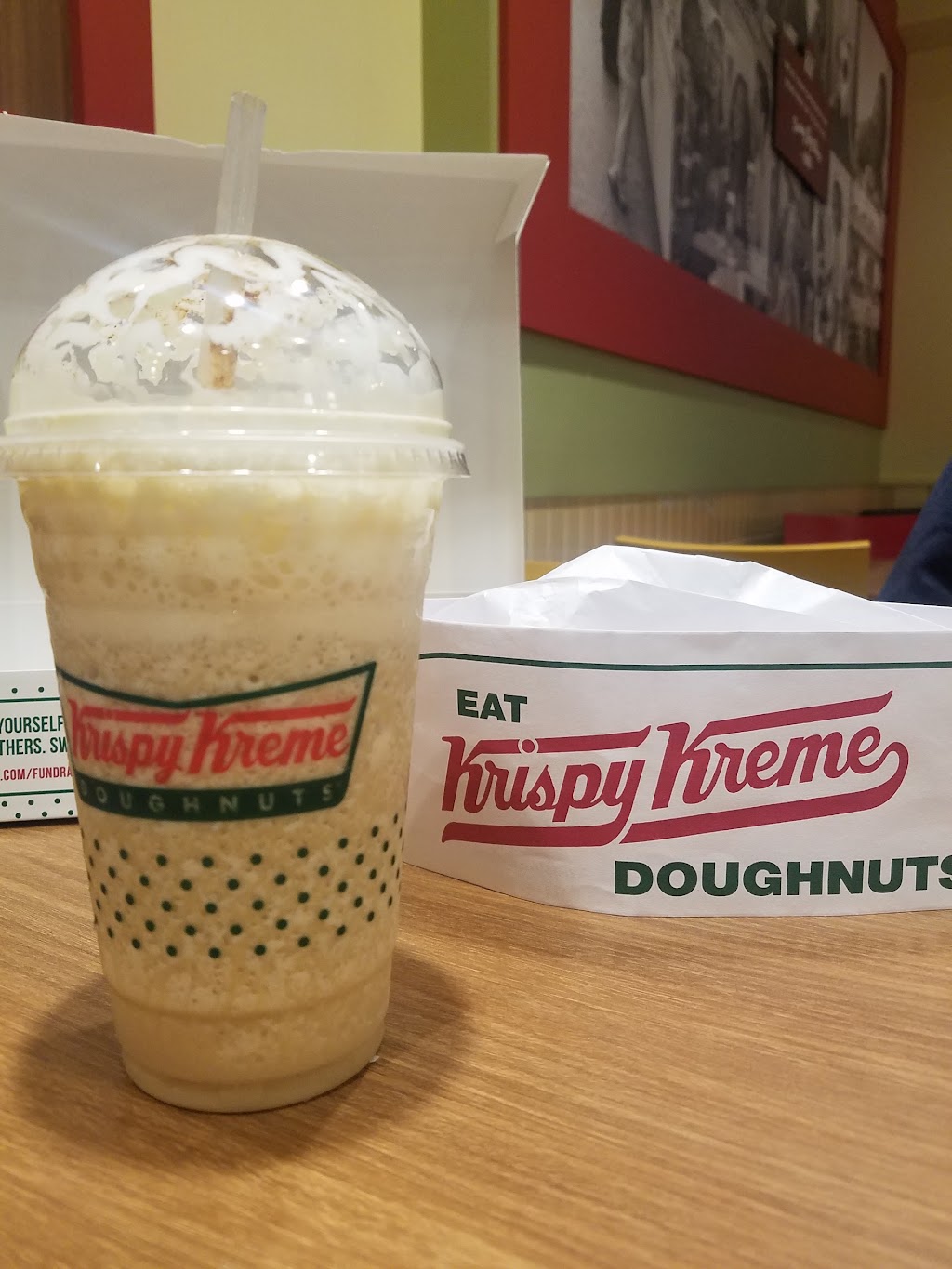 Krispy Kreme | 1024 W Gladstone St, San Dimas, CA 91773, USA | Phone: (909) 599-4882