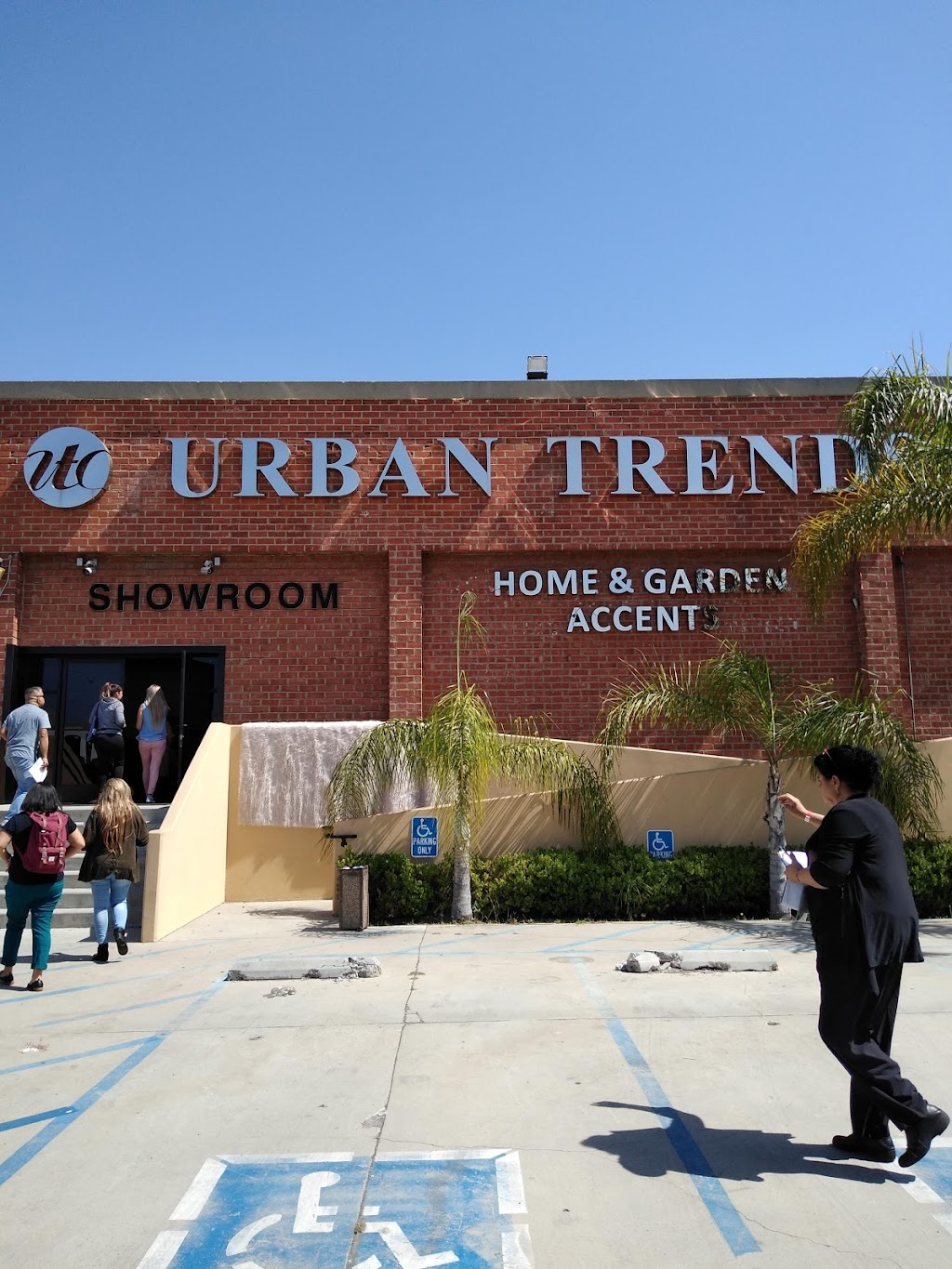 Urban Trends Collection | 2652 E 45th St, Vernon, CA 90058 | Phone: (323) 728-0000