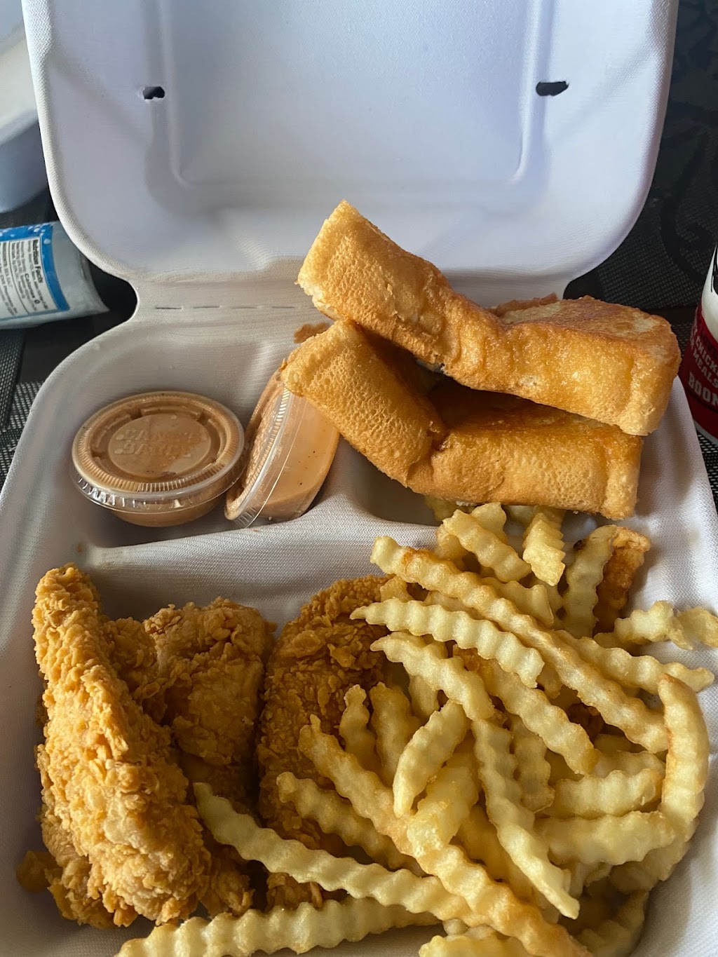 Raising Canes Chicken Fingers | 9265 Firestone Blvd, Downey, CA 90241, USA | Phone: (562) 861-5057