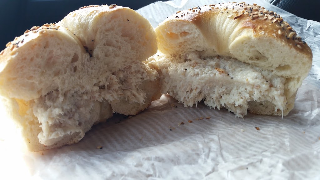 Yorktown Bagels & Bialys | 300 Gordons Corner Rd, Manalapan Township, NJ 07726, USA | Phone: (732) 972-2299