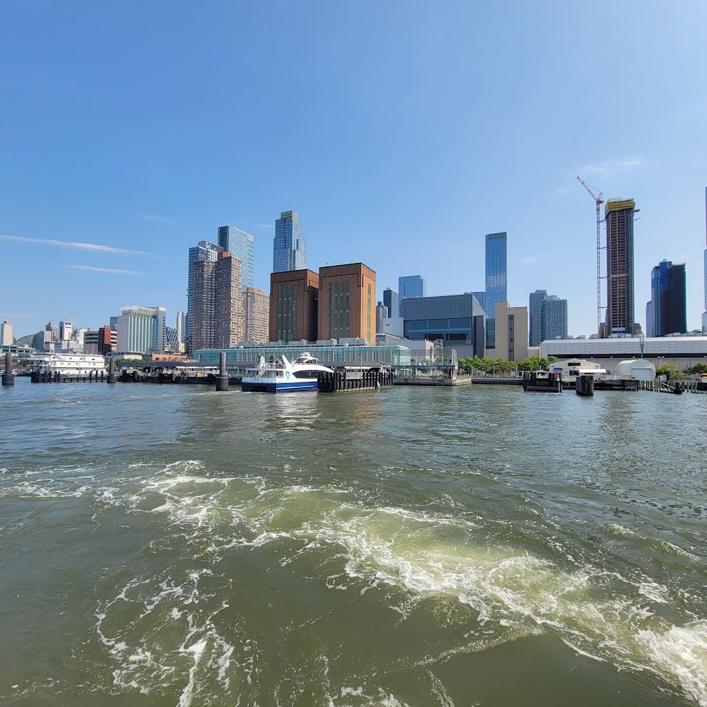 Ferry NY Waterway | 459 12th Ave, New York, NY 10001, USA | Phone: (800) 533-3779