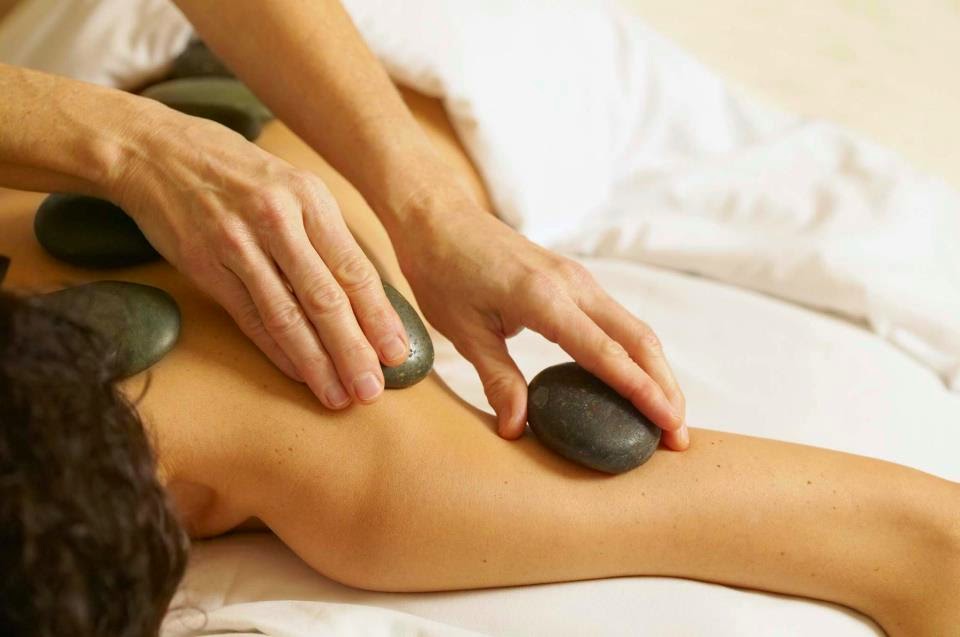 Hand and Stone Massage and Facial Spa Ahwatukee | 4940 E Ray Rd, Phoenix, AZ 85044, USA | Phone: (602) 892-3405