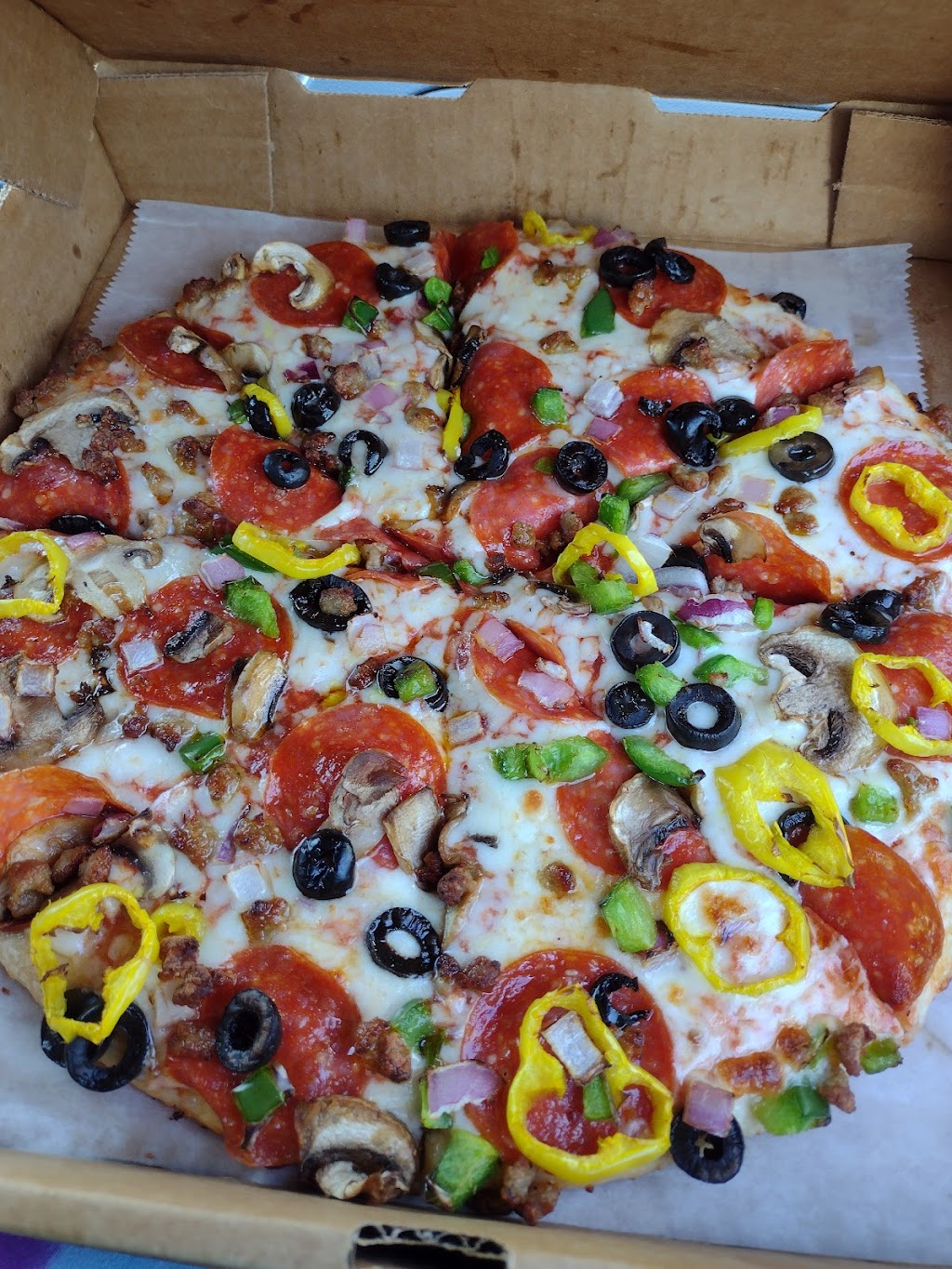 Village Pizzas By Emma | 3350 Bahia Vista St, Sarasota, FL 34239, USA | Phone: (941) 373-1878