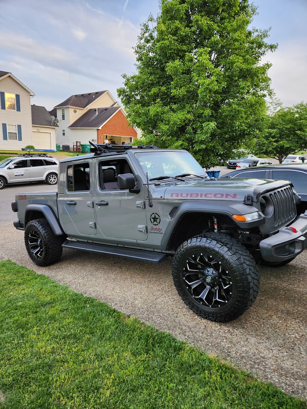 Select Auto | 455 Versailles Rd, Frankfort, KY 40601, USA | Phone: (502) 695-8900