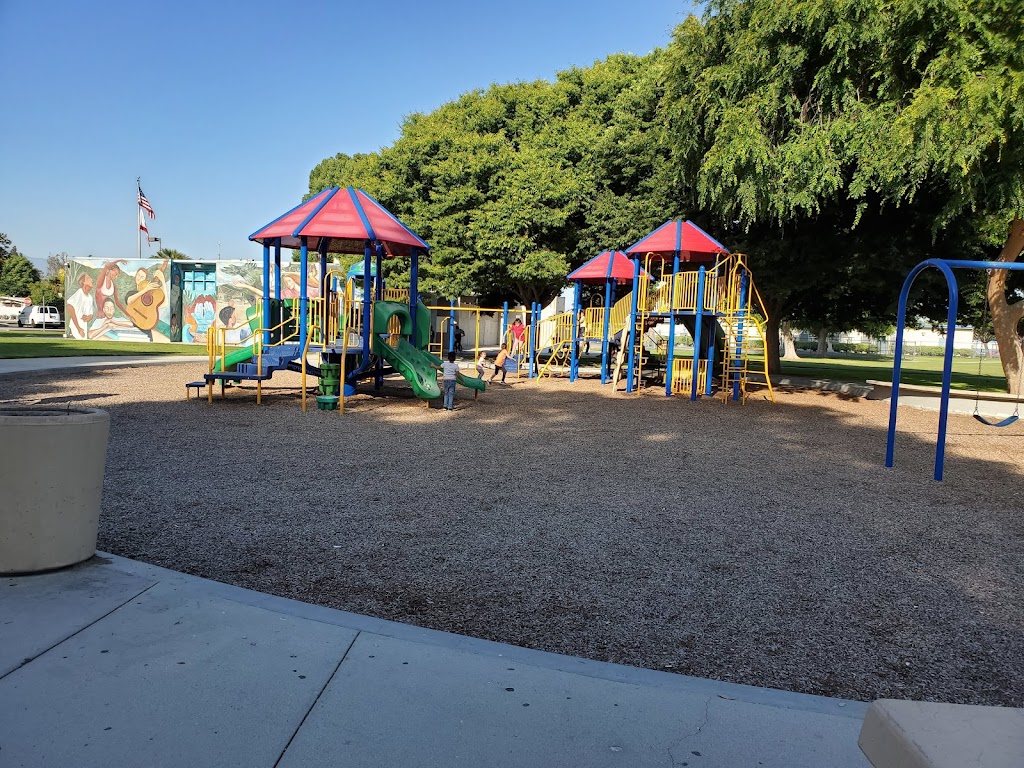 Westmont Park Community Center | 1808 W 9th St, Pomona, CA 91766, USA | Phone: (909) 620-2307