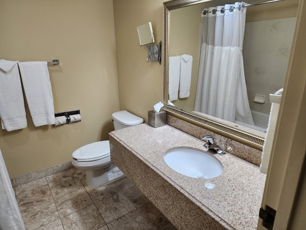 Starbucks | 453 Santa Fe Dr, Encinitas, CA 92024, USA | Phone: (760) 633-9770