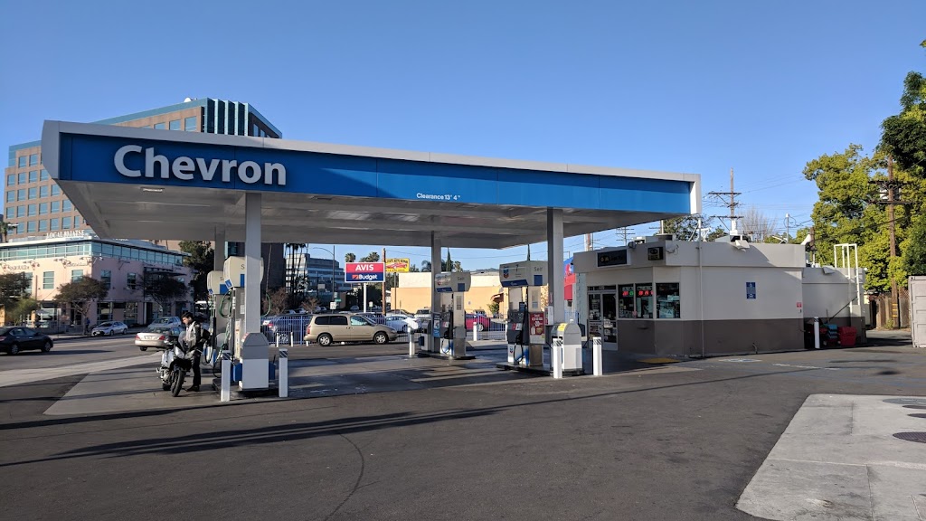 Chevron | 2501 W Olive Ave, Burbank, CA 91505, USA | Phone: (818) 848-5257