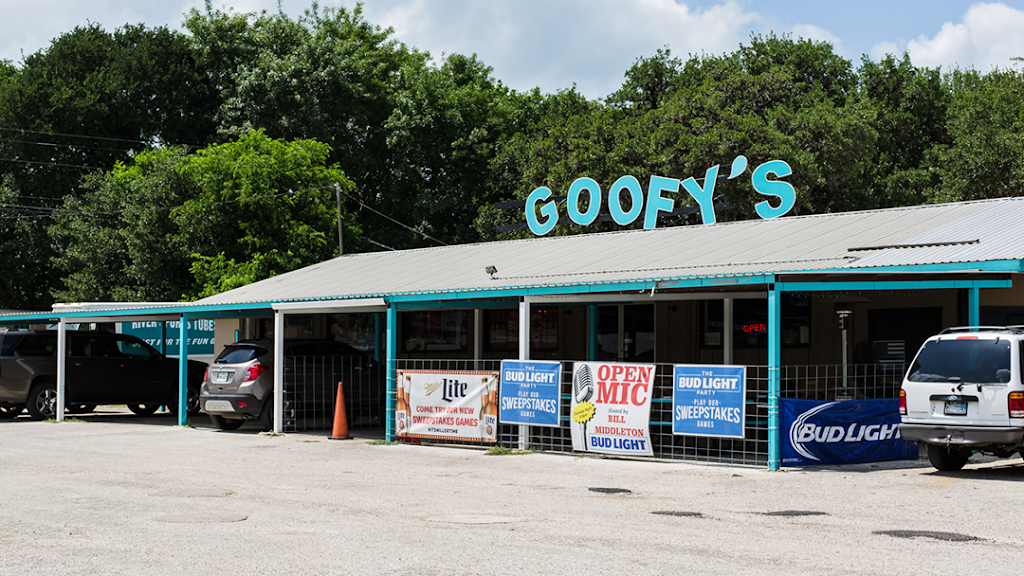 Goofy’s Bar and Grill | 13124 FM306, Canyon Lake, TX 78133 | Phone: (830) 964-3888