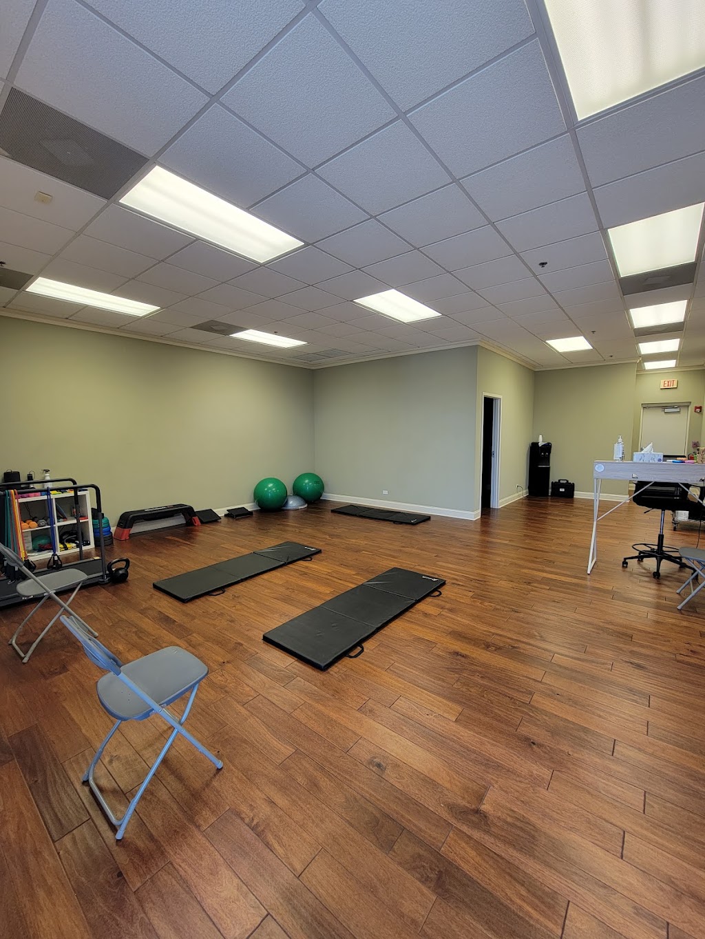 Lemont Chiropractic Center | 15337 E 127th St, Lemont, IL 60439, USA | Phone: (630) 257-9132