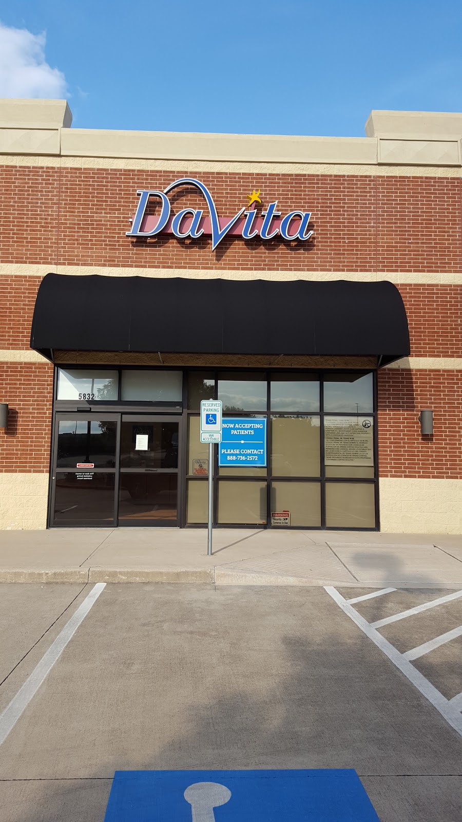 DaVita Hulen Dialysis | 5832 S Hulen St, Fort Worth, TX 76132, USA | Phone: (833) 420-2794