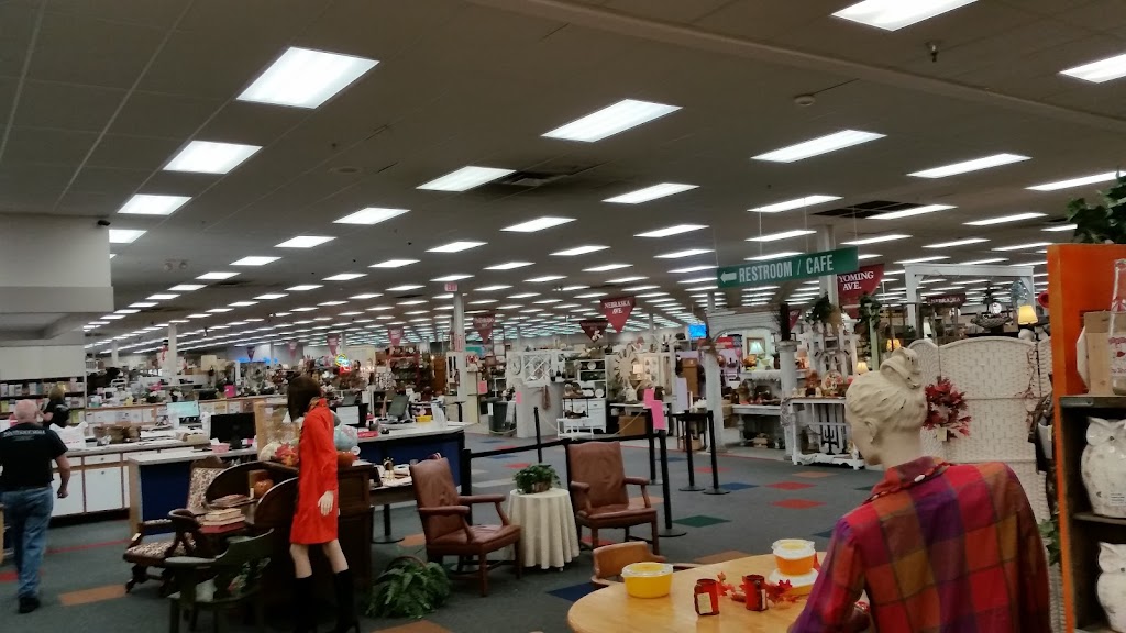 Ohio Valley Antique Mall | 7285 Dixie Hwy, Fairfield, OH 45014, USA | Phone: (513) 874-7855