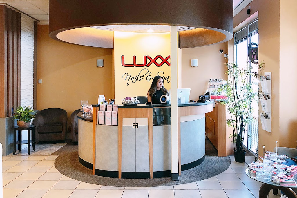 Luxx Nails & Spa | 12830 Henderson Rd, Tampa, FL 33625, USA | Phone: (813) 264-5899