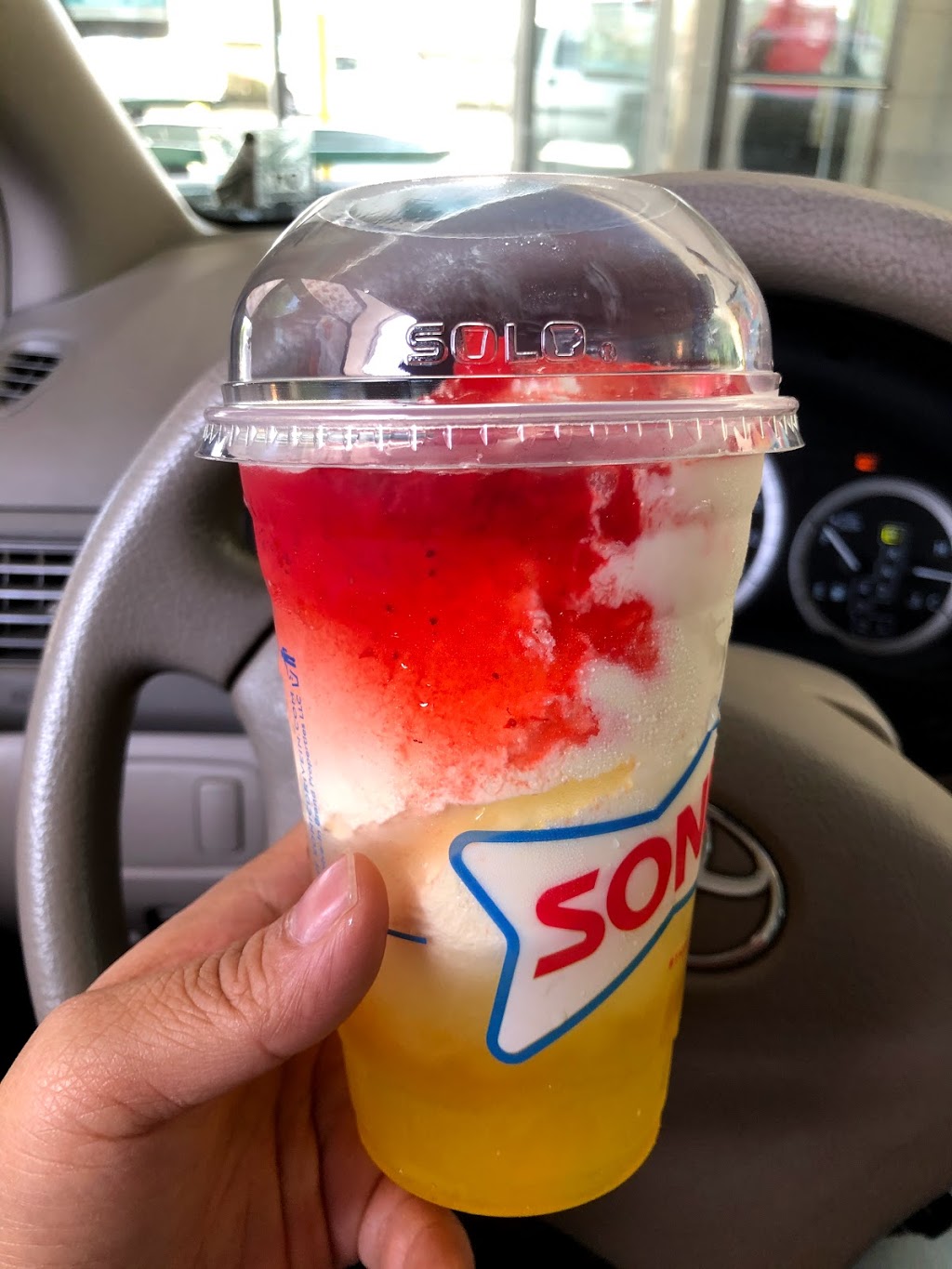 Sonic Drive-In | 805 Behrman Hwy, Terrytown, LA 70056, USA | Phone: (504) 393-1019