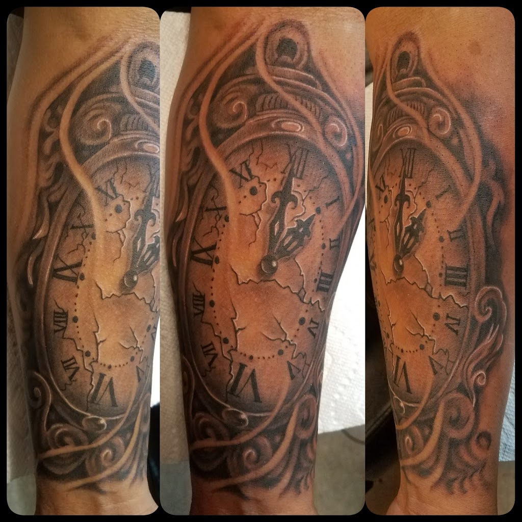 The Red Hand Tattoos by Charlie Lamb | 455 W 23rd St, Hialeah, FL 33010, USA | Phone: (786) 773-1913