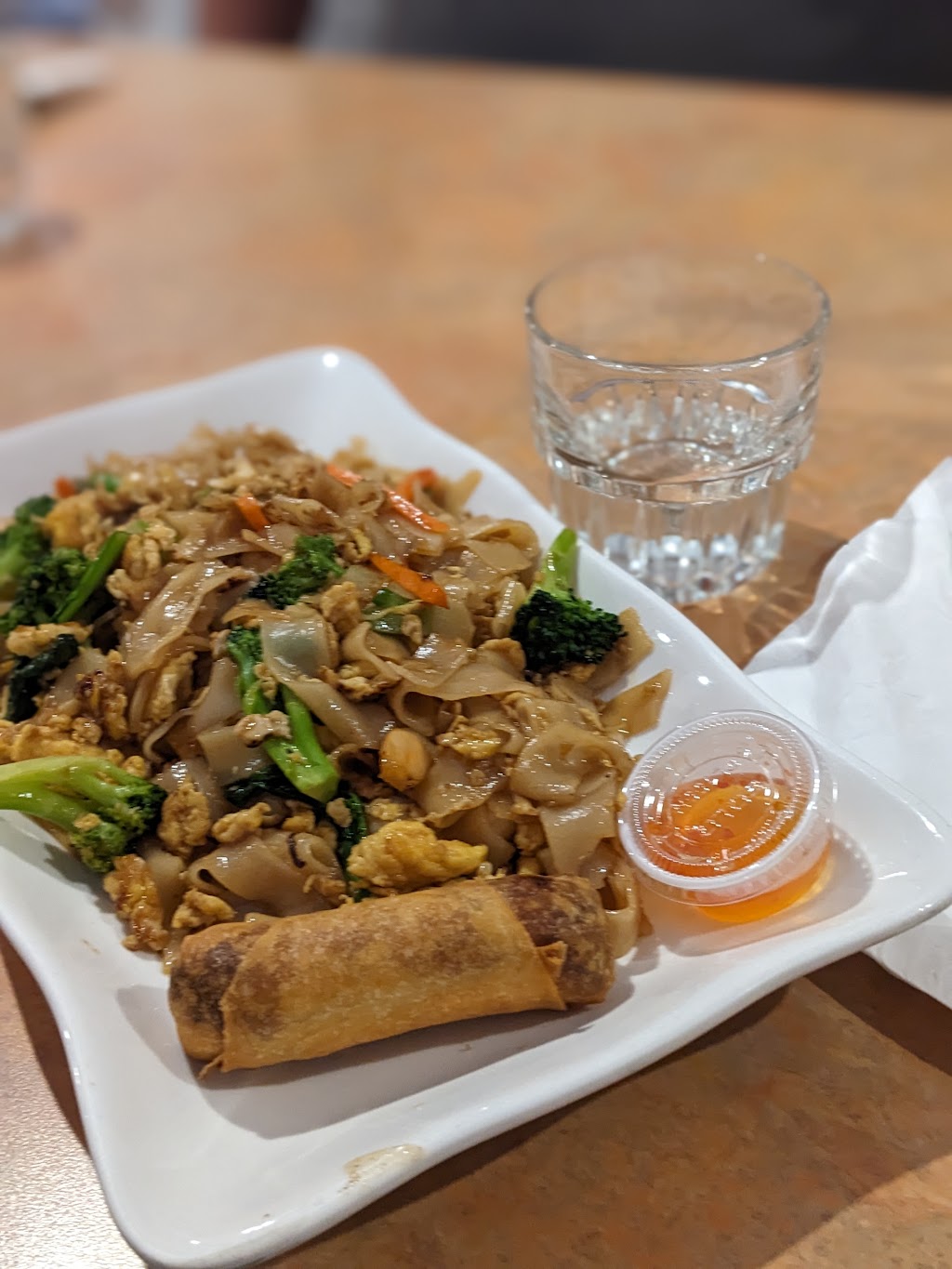 Barn Thai | 921 E Duane Ave, Sunnyvale, CA 94085, USA | Phone: (408) 732-3319