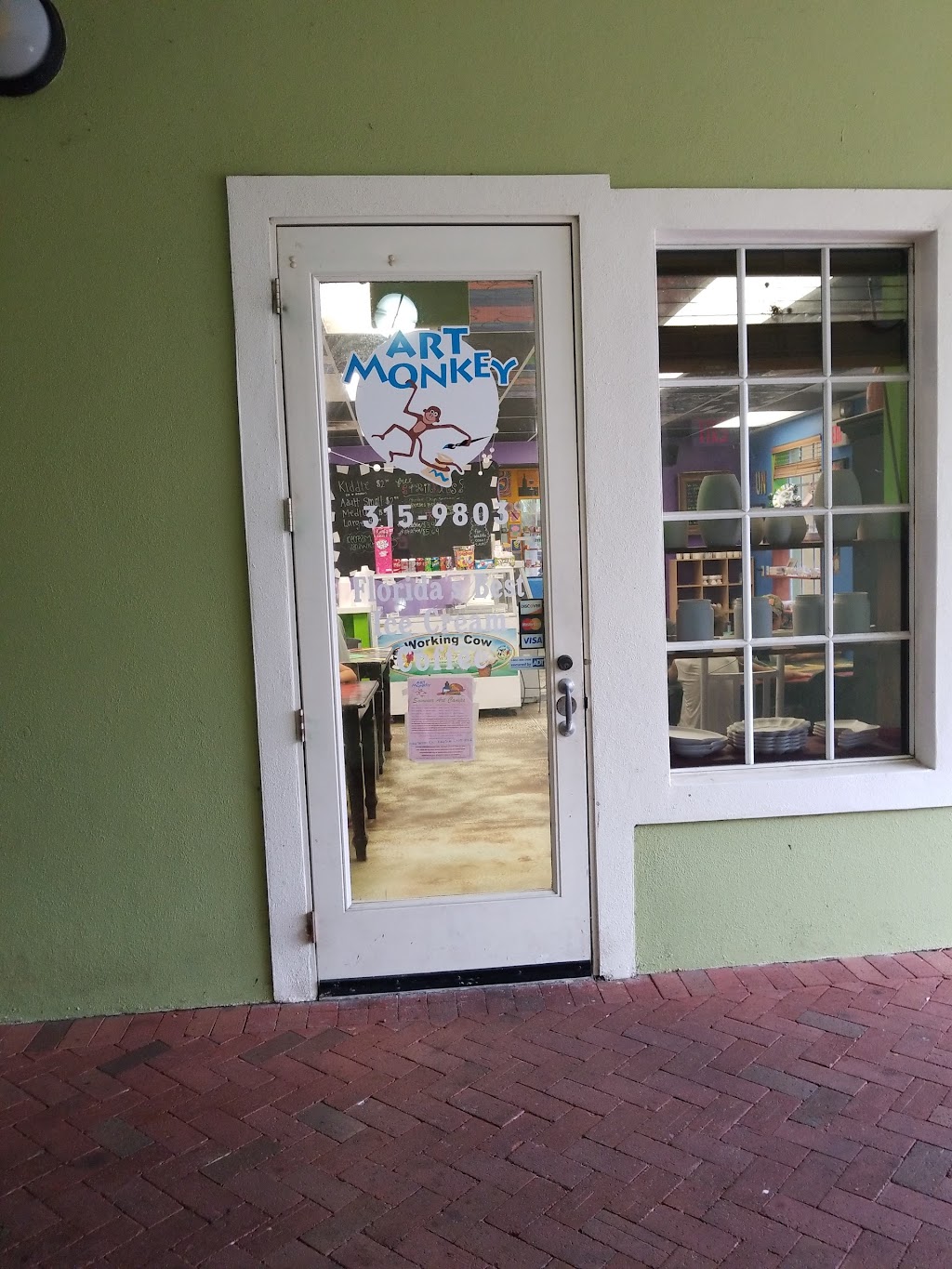 Art Monkey Emporium | 16132 Churchview Dr #112, Lithia, FL 33547, USA | Phone: (813) 315-9803