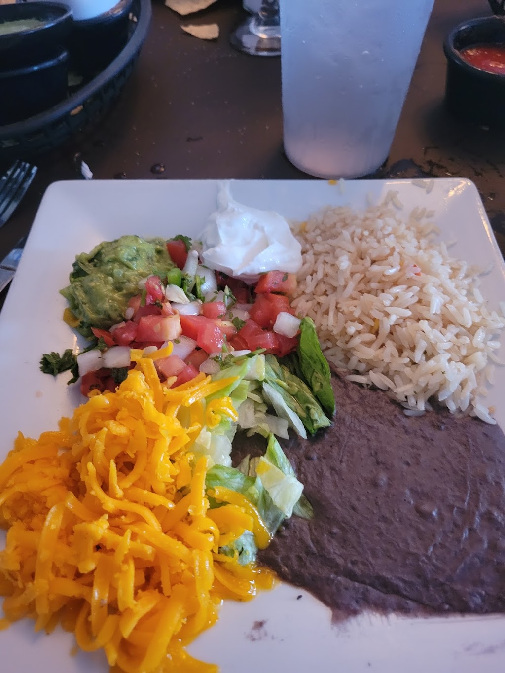 Uncle Betos Mexican Resturant | 108 US-377, Pilot Point, TX 76258, USA | Phone: (940) 686-0143