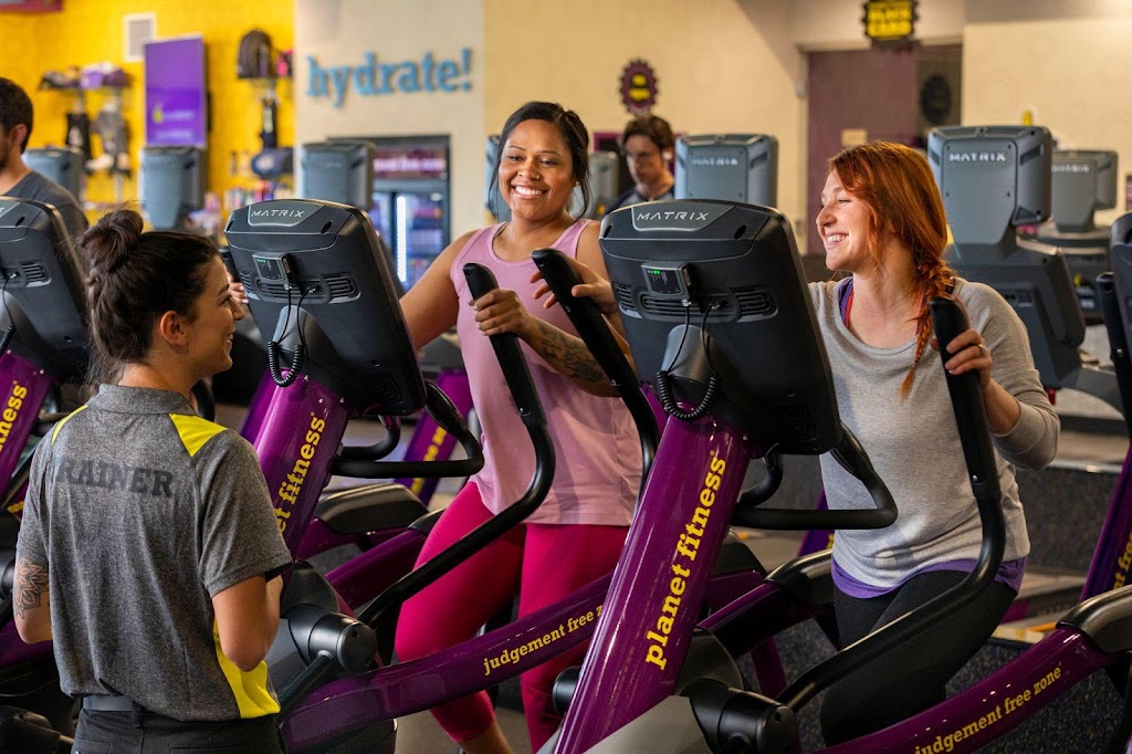 Planet Fitness | 19250 Freeport St, Elk River, MN 55330, USA | Phone: (763) 274-1296