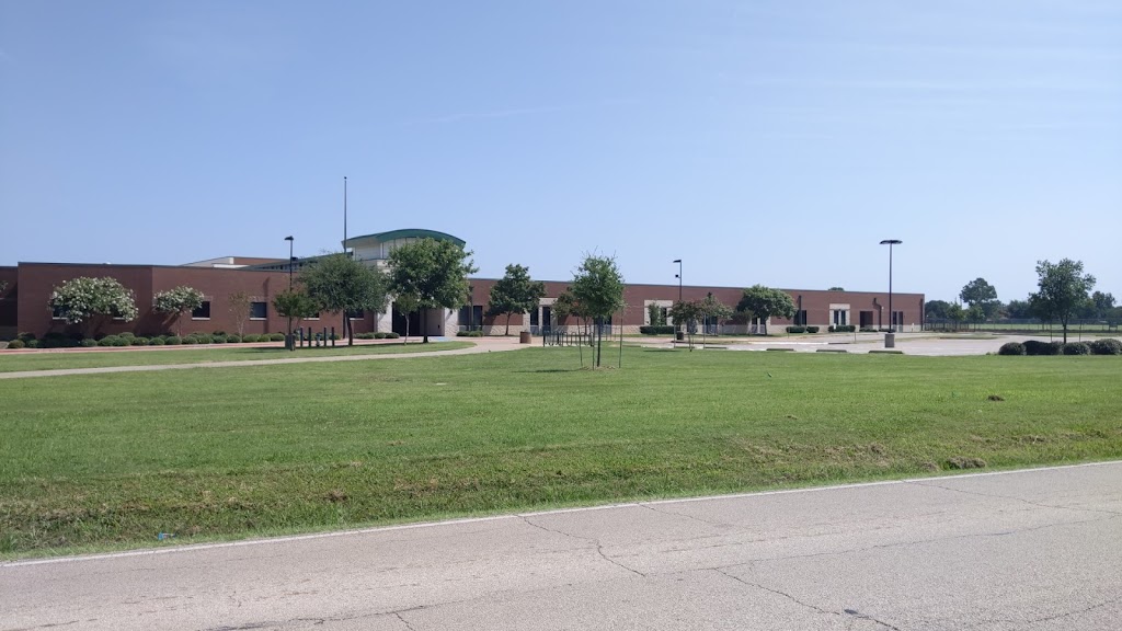 Shady Shores Elementary School | 300 Dobbs Rd, Denton, TX 76208, USA | Phone: (940) 497-4035