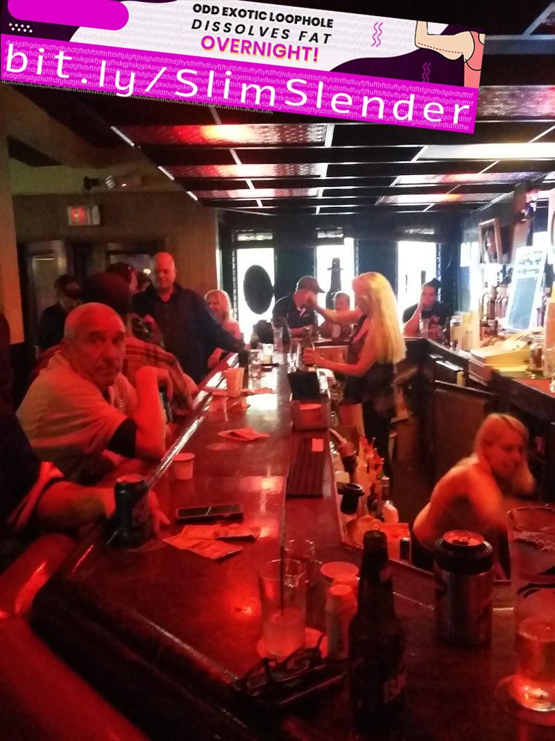 Roses Sons Bar & Restaurant | 2939 Hyde Park Blvd, Niagara Falls, NY 14305, USA | Phone: (716) 282-9487