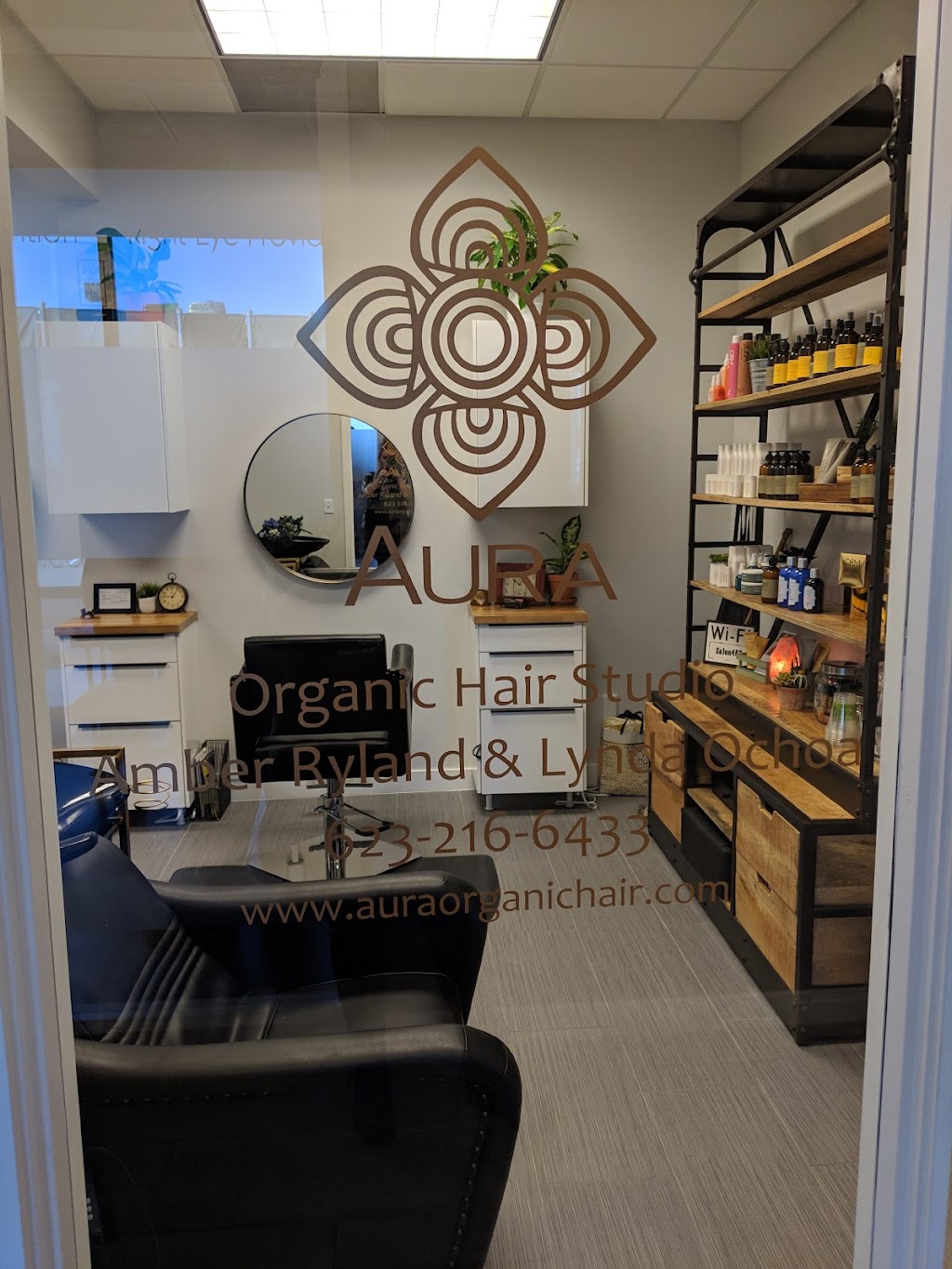 Aura Organic Hair Studio | Suites - 22&17 Inside Salon4, 9710 W Happy Valley Rd, Peoria, AZ 85383, USA | Phone: (623) 216-6433