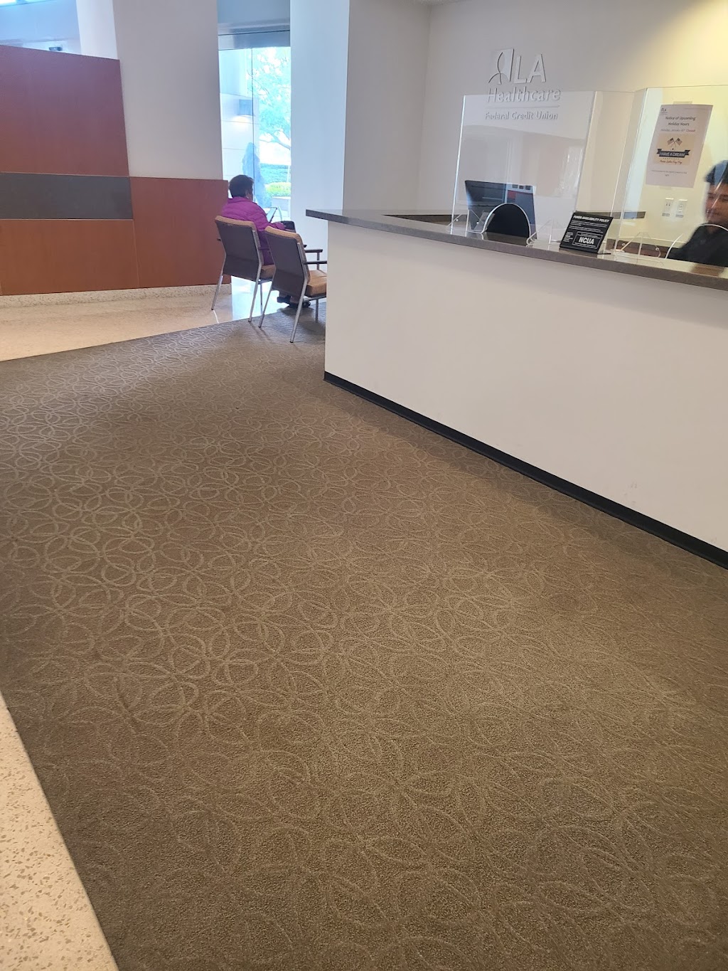 LA Healthcare FCU | Lobby, 1245 Wilshire Blvd, Los Angeles, CA 90017, USA | Phone: (213) 748-4788