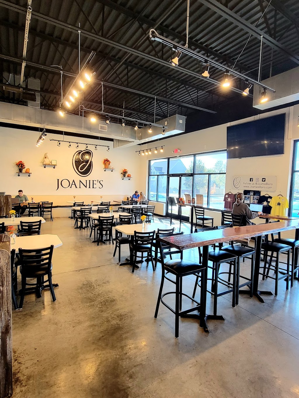 Joanies Murfreesboro | 1733 St Andrews Dr, Murfreesboro, TN 37128, USA | Phone: (615) 900-3627