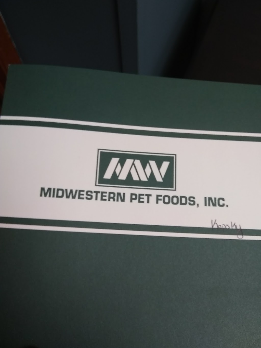 Midwestern Pet Foods Inc. | 913 N 9th St, Chickasha, OK 73018, USA | Phone: (405) 224-5183