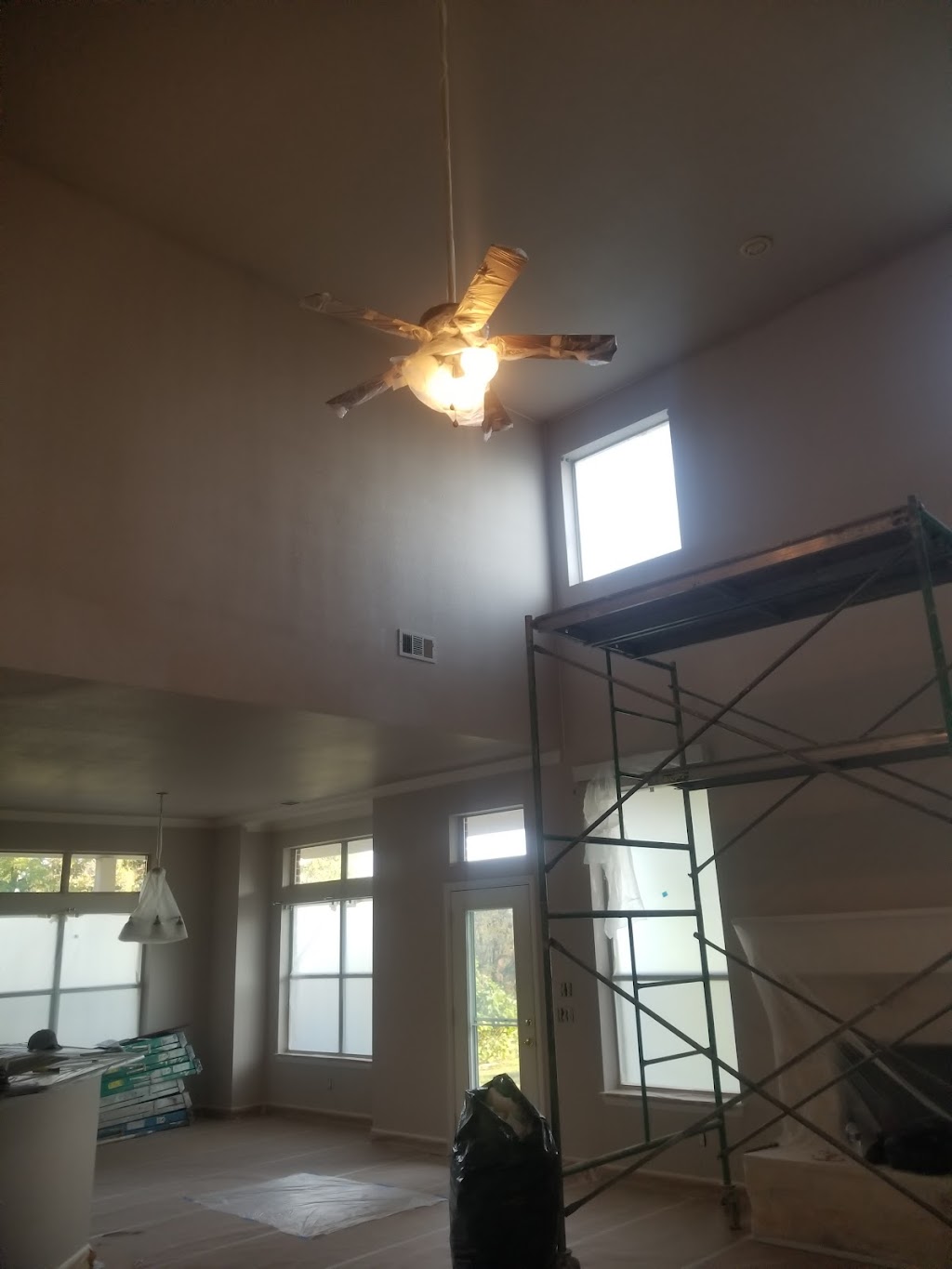 Lopez painting | 2823 Oak Wood St, Granbury, TX 76048, USA | Phone: (817) 219-7958