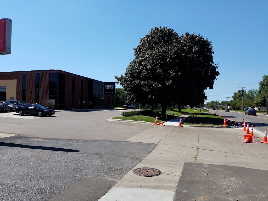 Walser Collision & Glass | 9001 Grand Ave S, Bloomington, MN 55420, USA | Phone: (952) 884-8884